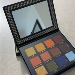 Ace Beaute Eyeshadow Pallet